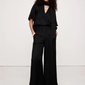 Banana Republic High-Rise Wide-Leg Viscose Linen Pull On pant | Size Medium |